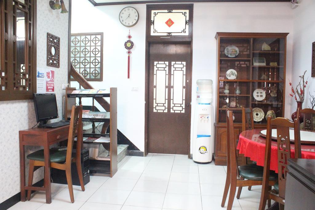 Tainan Travel Inn - Chenggong Univ. Luaran gambar